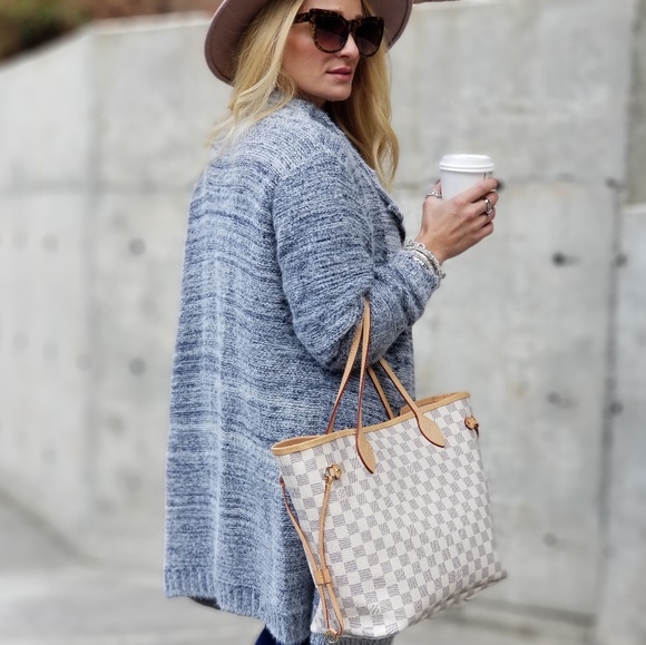 JENNIFER Blue Hues So soft Cardigan - Picture 4 of 4